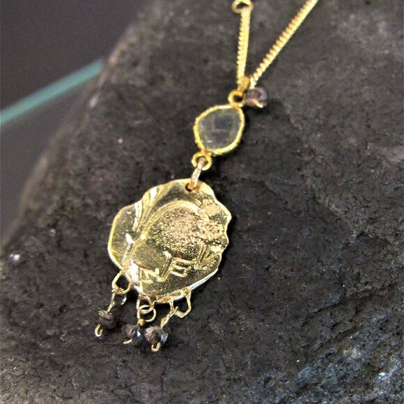 Gold diamonds necklace. 14k soild gold necklace with Flat diamond and 3 diamonds